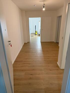 Foto - 4,5 Zimmer - 1.095,00&nbsp;EUR Kaltmiete, ca.&nbsp; 146,00&nbsp;m&sup2;