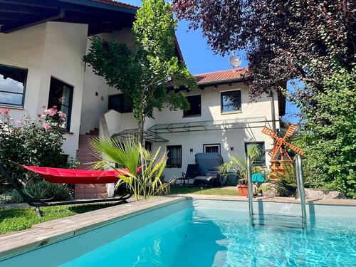Foto - Luxus Landhausvilla mit Panoramablick und Pool Einliegerwohnung