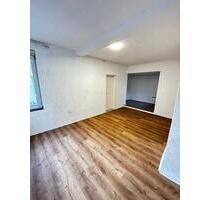 Frisch Sanierte 2,5 Zimmer-Wohnung + Dachterrasse - Herford Diebrock