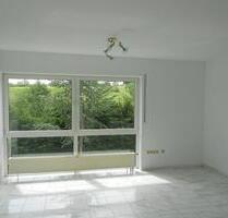 Exklusive 3-Zimmer-Wohnung sonnige Südhanglage - Mönsheim