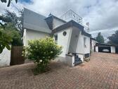 Foto - Großes Einfamilienhaus mit 2.600 m² Grundstück