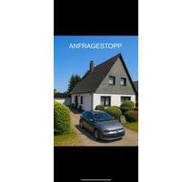FREISTEHENDES EINFAMILIENHAUS MIT SEHR GROSSER GARAGE UND GARTEN - Oldenburg Kreyenbrück