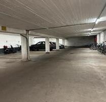 Garage Stellplatz Nähe UKE Lokstedter Steindamm - Hamburg Eppendorf
