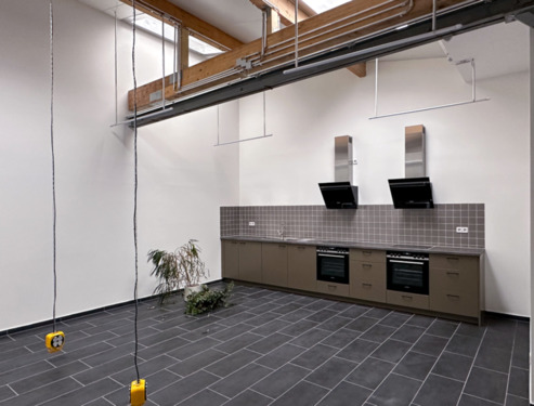 Foto - Multifunktionale Büroräume mit Photovoltaik, Glasfaser, Behinderten WC, Lüftung