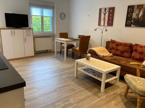 Foto - Vollmöbliertes und komplett eingerichtetes 2-Zimmer Apartment