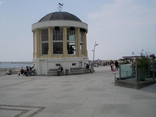 Foto - Insel Borkum gr Einfamilienhaus m Einliegerwohg. ab 1,12,25 frei