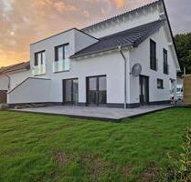 Doppelhaushälfte - 1.550,00 EUR Kaltmiete, in Steimel (PLZ: 57614)