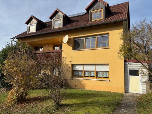 Foto - 9 Zimmer Mehrfamilienhaus, Wohnhaus zum Kaufen in Himmelkron