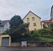 Ein Familienhaus Mit Möbliert -Garage - Coburg