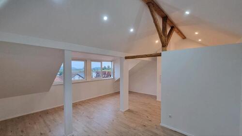 Foto - Helles neu saniertes Dachstudio Loft ca. 85 qm 800.- Warm