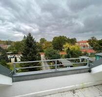 Lichtdurchflutete 3-Zimmer-Dachgeschosswohnung mit Dachterrasse - Brandenburg an der Havel