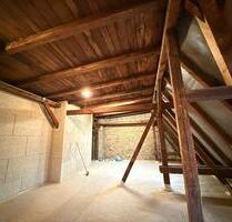 Heller LagerraumHobbyraum mit Charme in zentraler Lage - Berlin Spandau Heller LagerraumHobbyraum mit Charme in zentraler Lage - Berlin Spandau