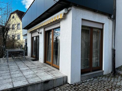 Foto - Vollmöbilierte Wohnung mit Terasse und Wintergarten