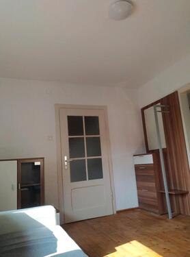 Foto - 1 Zimmer Etagenwohnung zur Miete in Karsbach