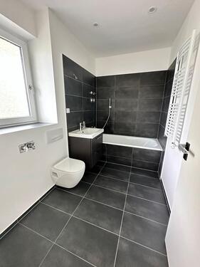 Foto - Modernisierte DG-Wohnung 