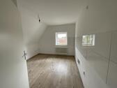 Foto - Dachgeschoßwohnung in Wilhelmshaven zur Miete