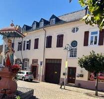 Romantische Dachwohnung im Herzen von Hochheim - Hochheim am Main