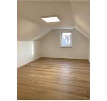 *** Großzügige 2 Zimmer Wohnung mit modernem Badezimmer *** - Gerolzhofen