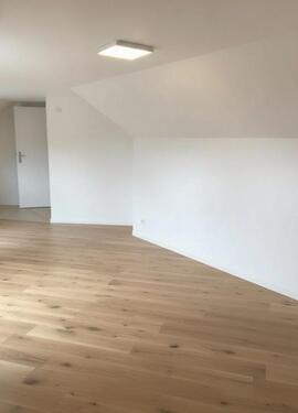 Foto - 2 Zimmer Dachgeschoßwohnung zur Miete in Gerolzhofen