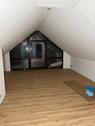 Foto - Stilvolle 2,5 Zimmer-Dachgeschosswohnung mit Balkon zum 01.03
