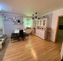 Siegsdorf 4 Zimmer Maisonette Wohnung 115qm inkl. Garage und EBK