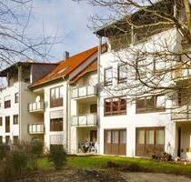 4-Zimmer-Wohnung mit viel Platz & frisch teilrenoviert! - Bad Urach