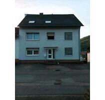 Haus von privat zu verkaufen - 395.000,00&nbsp;EUR Kaufpreis, ca.&nbsp; 255,00&nbsp;m&sup2; in Rehlingen-Siersburg (PLZ: 66780)