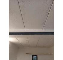 Garage zu vermieten ab 1.8.25 - 150,00 EUR Miete, in Norderstedt (PLZ: 22850) Garstedt