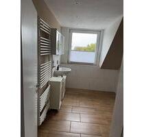 Schöne 4-Zimmer-Wohnung- 1.Etage- ca.100 m2 - Langenhorn