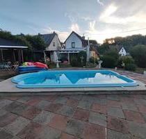 Einfamilienhaus mit Pool in Riegelsberg mit Potential