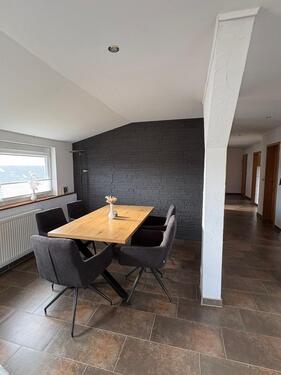 Foto - 3.5 Zimmer Dachgeschoßwohnung in Lonnerstadt