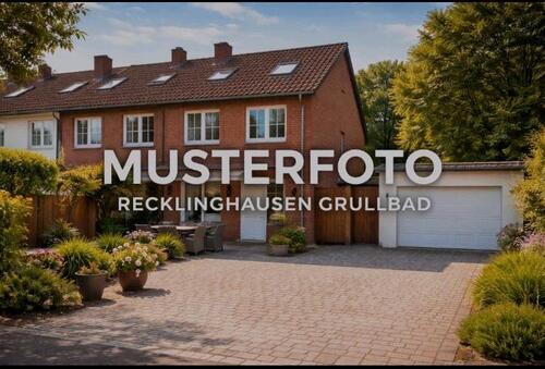 Foto - Reihendendhaus in ruhiger Lage Re-Grullbad mit großem Grundstück