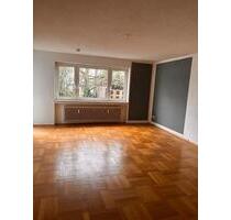 Attraktive 3-Zimmer-Wohnung im EG mit eigenem Garten zu vermieten - Straubing