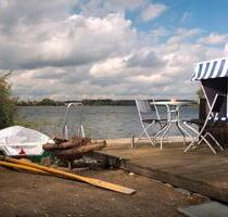 Zwei Holzhäuser direkt am See mit Privatstrand - Waren (Müritz)