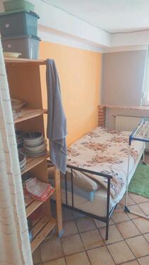 Foto - Zimmer mit Küche . Für Montagenarbeiter