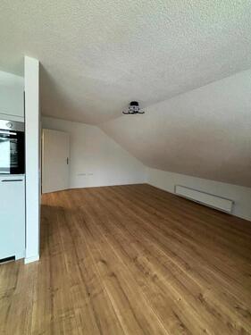 Foto - Neu renovierte 4 Zimmer Mietwohnung