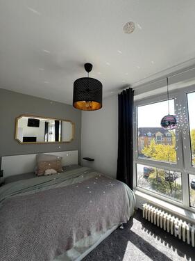 Foto - Sonnige, helle 2,5- Zimmer-Wohnung zu vermieten