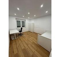 Frauen WG in Stuttgart Ost - 650,00&nbsp;EUR Kaltmiete, ca.&nbsp; 15,00&nbsp;m&sup2; in Stuttgart (PLZ: 70188) Stuttgart-Ost