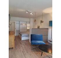 Exklusive,vollmöblierte 1,5-Zimmer-Wohnung in Nippes (inkl. Balkon und Stellplatz) - Pauschalmiete - Köln Exklusive,vollmöblierte 1,5-Zimmer-Wohnung in Nippes (inkl. Balkon und Stellplatz) - Pauschalmiete - Köln