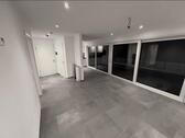 Foto - Neuwertige 2-Zimmer Wohnung mit Dachterrasse und Einbauküche
