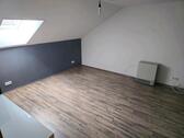 Foto - 3-Zimmer-Dachgeschosswohnung zu vermieten – sofort bezugsfertig