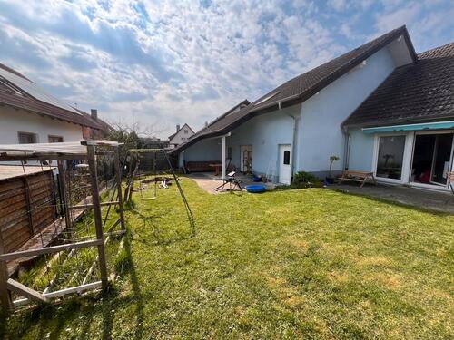 Foto - 8 Zimmer Etagenwohnung zur Miete in Breisach am Rhein