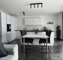 Moderne 2-Zimmer Wohnung mit Balkon in Schirmitz