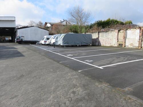 Foto - Stellplatz für Wohnwagen, Wohnmobile oder Boote