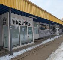 !VERMIETET! Großzügige Gewerbeeinheit mit vielen Möglichkeiten - Staßfurt