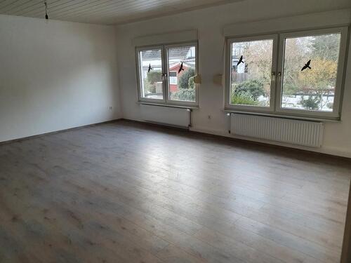 Foto - Einfamilien Haus Nachmieter - 1.050,00 EUR Kaltmiete, ca.  123,00 m²