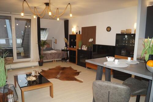 Foto - Möbliertes Apartment Zimmer mit Süd-Loggia in Köln Ehrenfeld