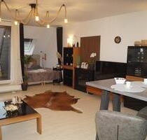 Möbliertes Apartment Zimmer mit Süd-Loggia in Köln Ehrenfeld