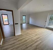 3 Zimmer Wohnung mit großer Dachterrasse für Handwerker - Oldenburg Etzhorn