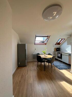 Foto - 2 Zimmer Wohnung - 900,00&nbsp;EUR Kaltmiete, ca.&nbsp; 60,00&nbsp;m&sup2;